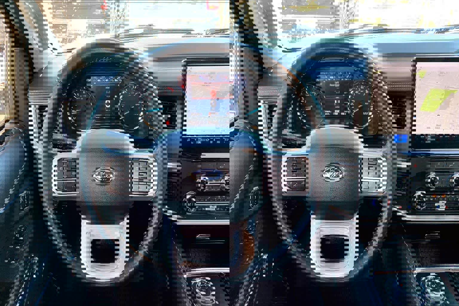 Certified 2023 Ford Expedition Max XLT image 6