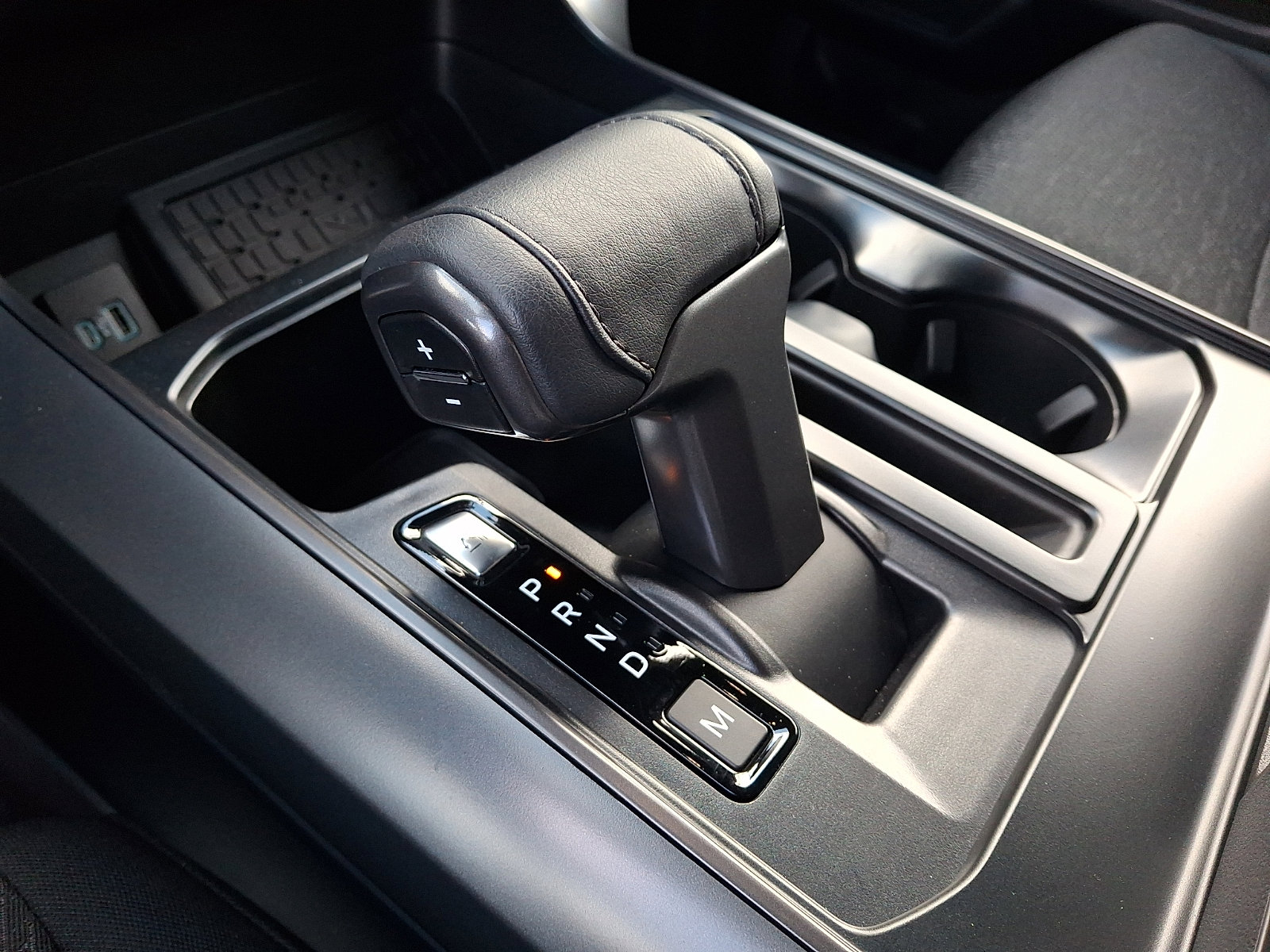 Certified 2024 Ford F150 XLT w/ Equipment Group 302A MID image 22