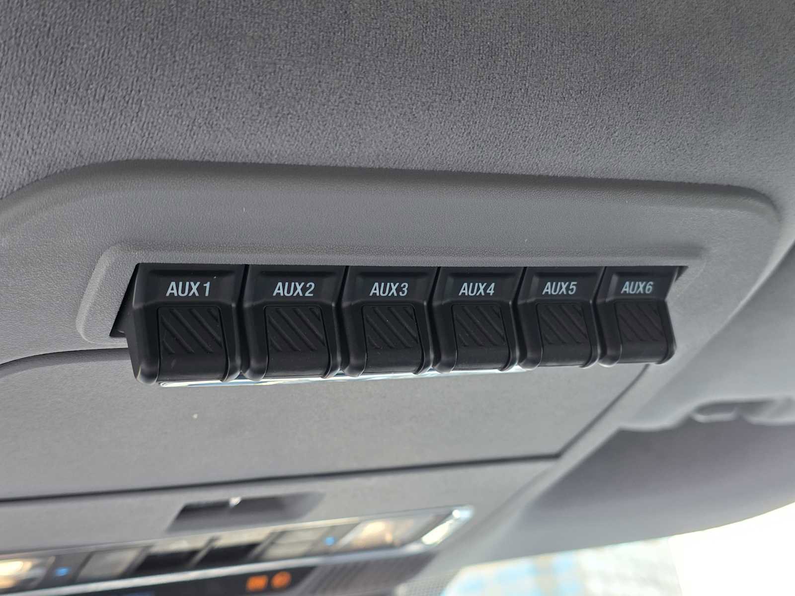 Used 2024 Ford F350 Limited w/ FX4 Off-Road Package image 35