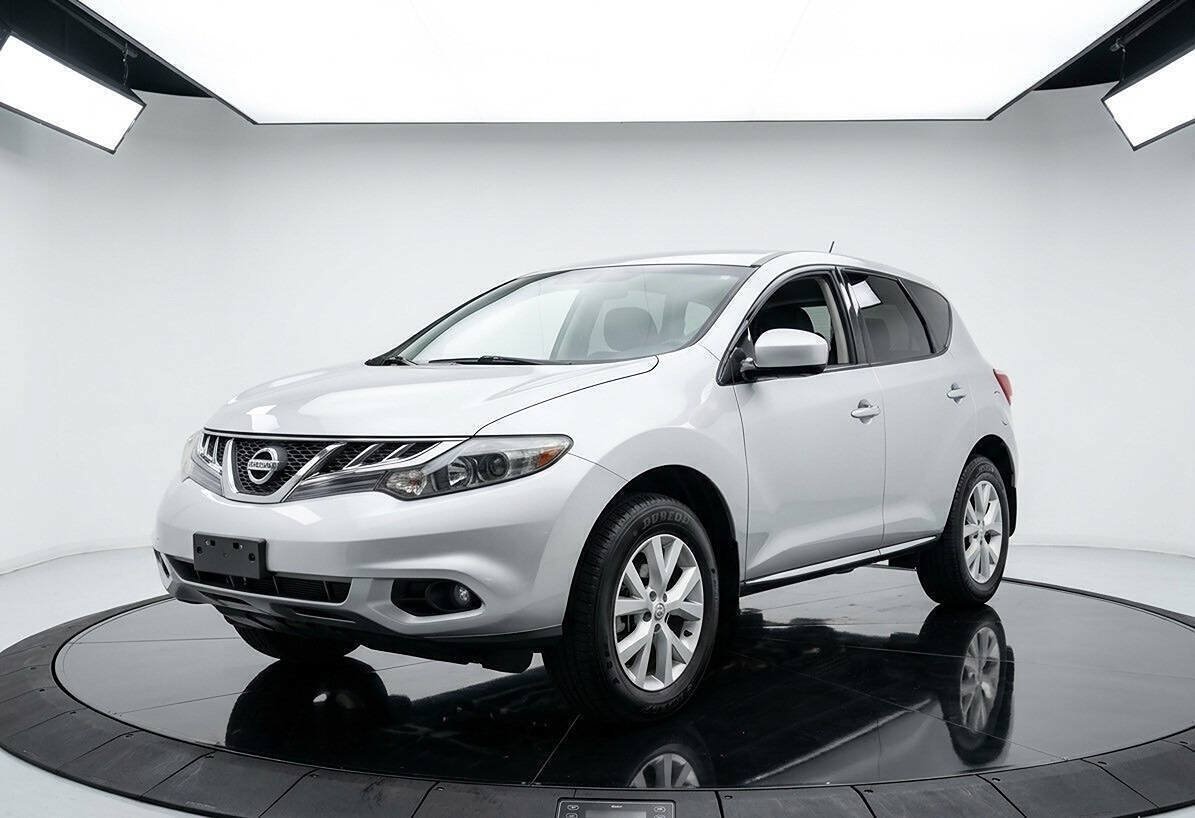 Used 2014 Nissan Murano SV w/ Value Package FWD image 2