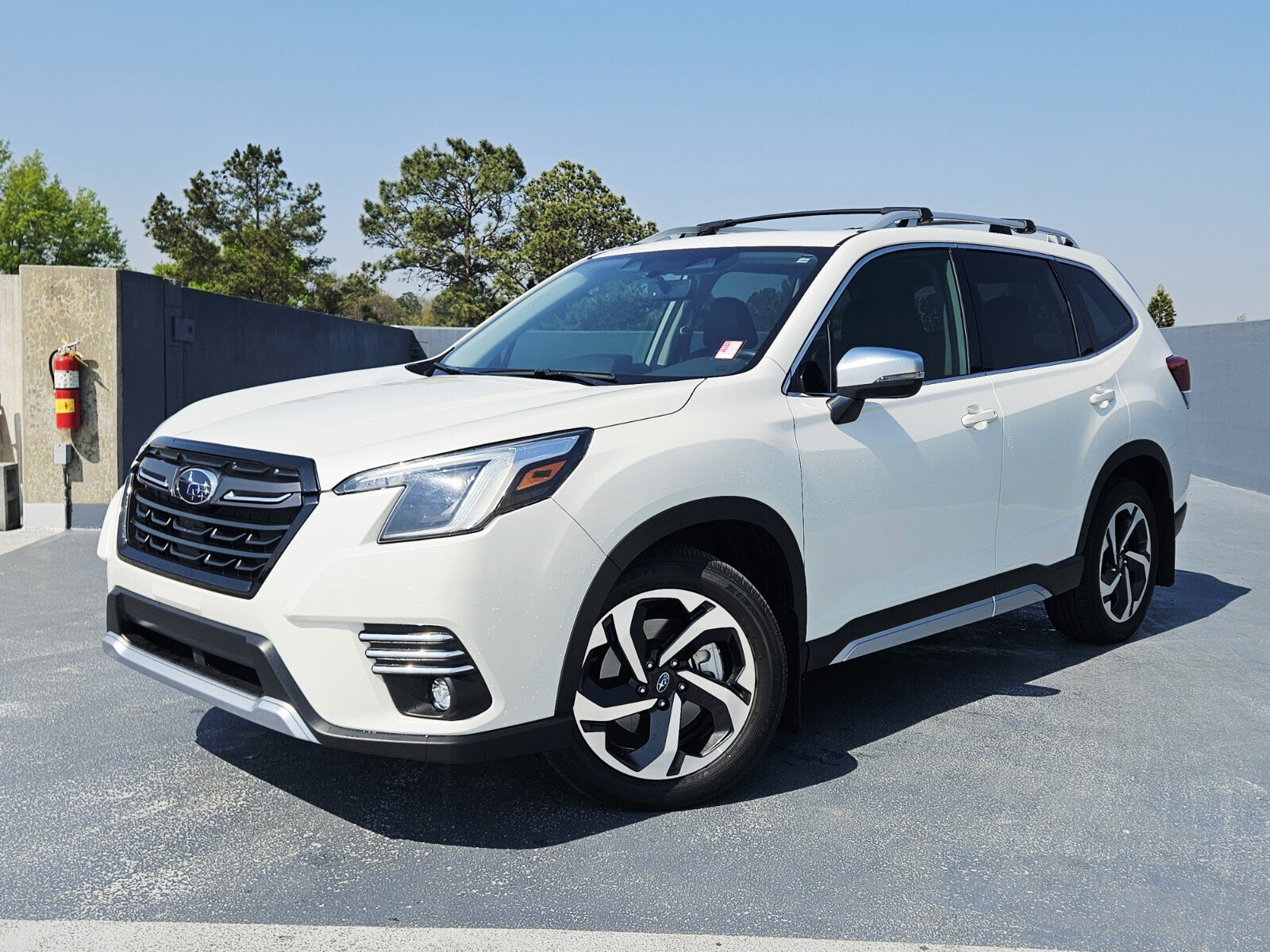 Used 2024 Subaru Forester Touring image 1
