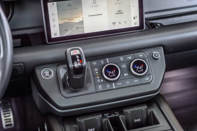 Used 2020 Land Rover Defender 110 X AWD/4WD image 30