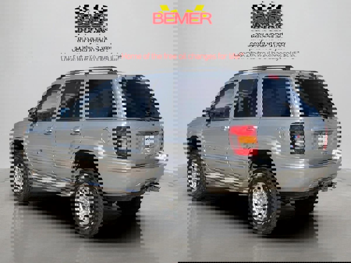 Used 2002 Jeep Grand Cherokee Overland image 3