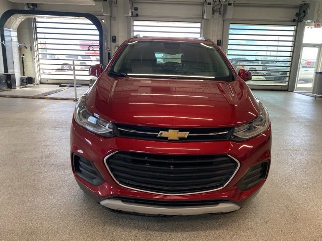 Used 2019 Chevrolet Trax LT w/ Driver Confidence Package image 2