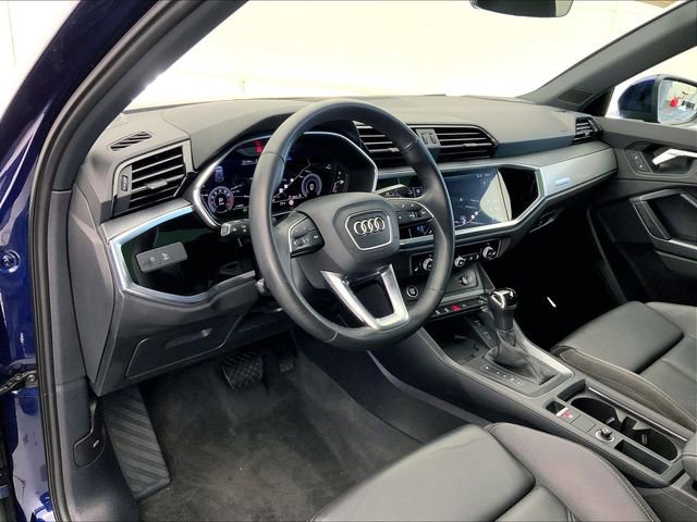 Used 2021 Audi Q3 2.0T Premium Plus w/ Premium Plus Package AWD/4WD image 4
