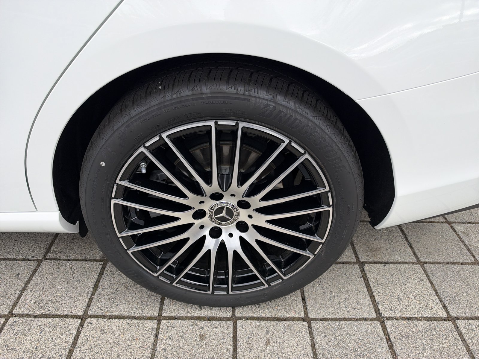 Certified 2026 Mercedes-Benz C 300 4MATIC Sedan image 12