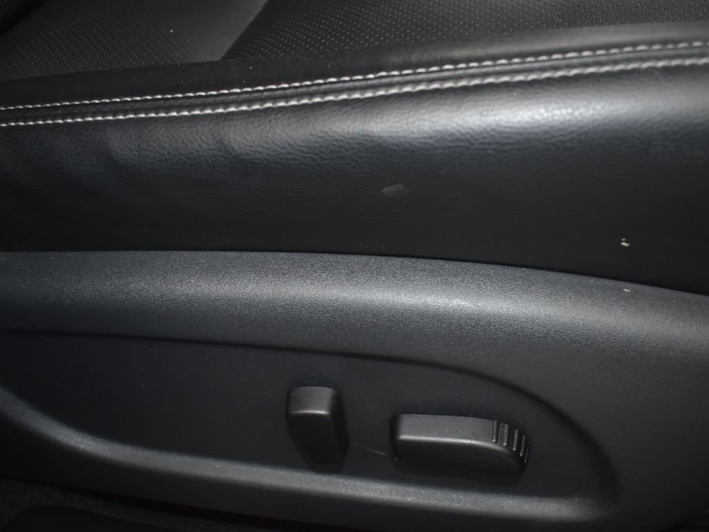 Used 2023 Nissan Murano SL image 32