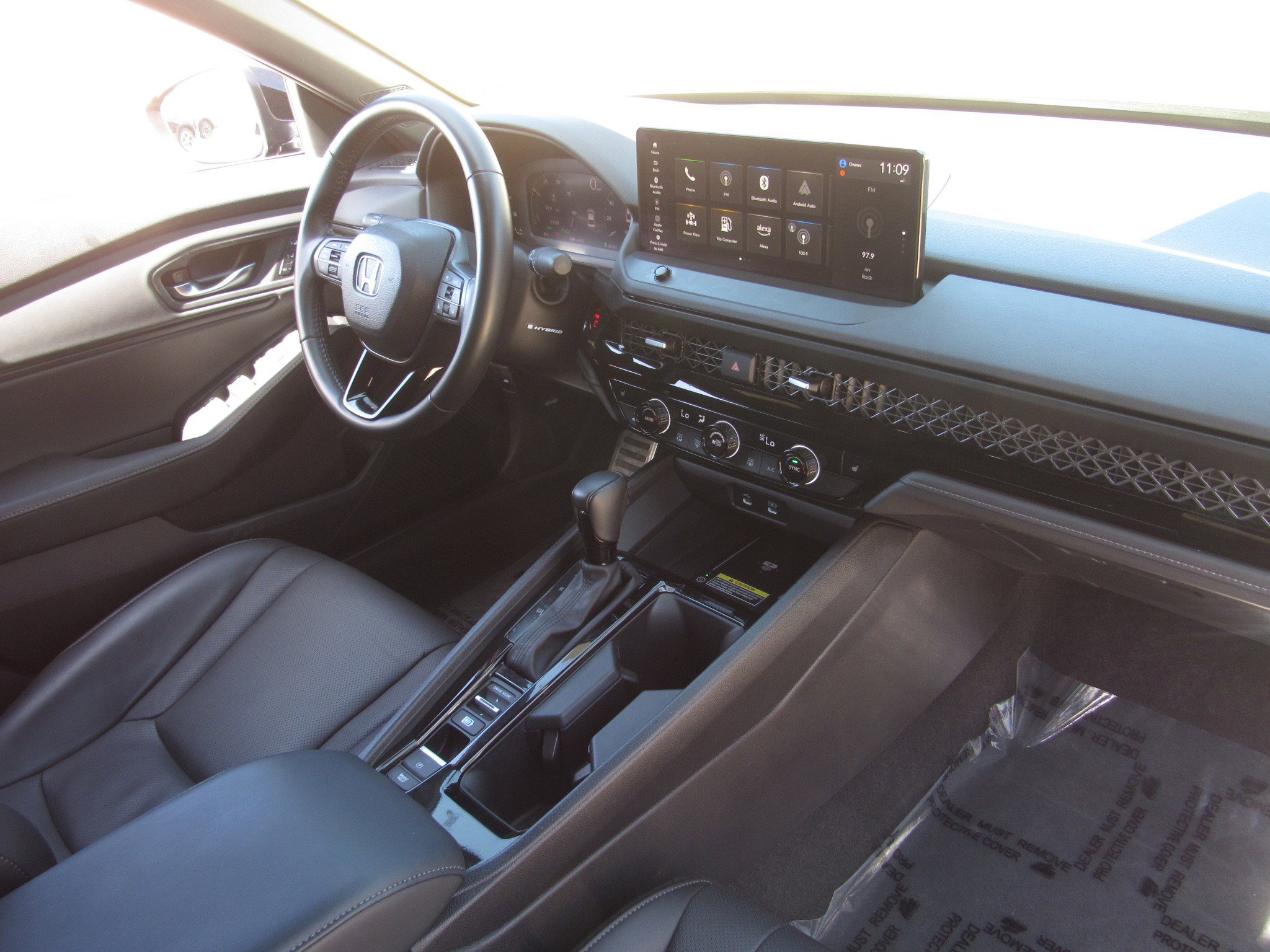 Certified 2025 Honda Accord Sport image 10