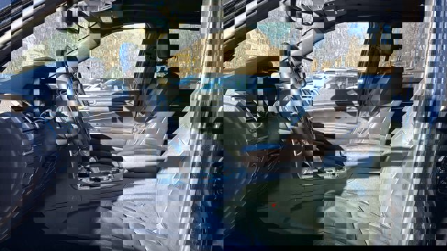 Used 2019 Jeep Grand Cherokee Limited AWD/4WD image 13