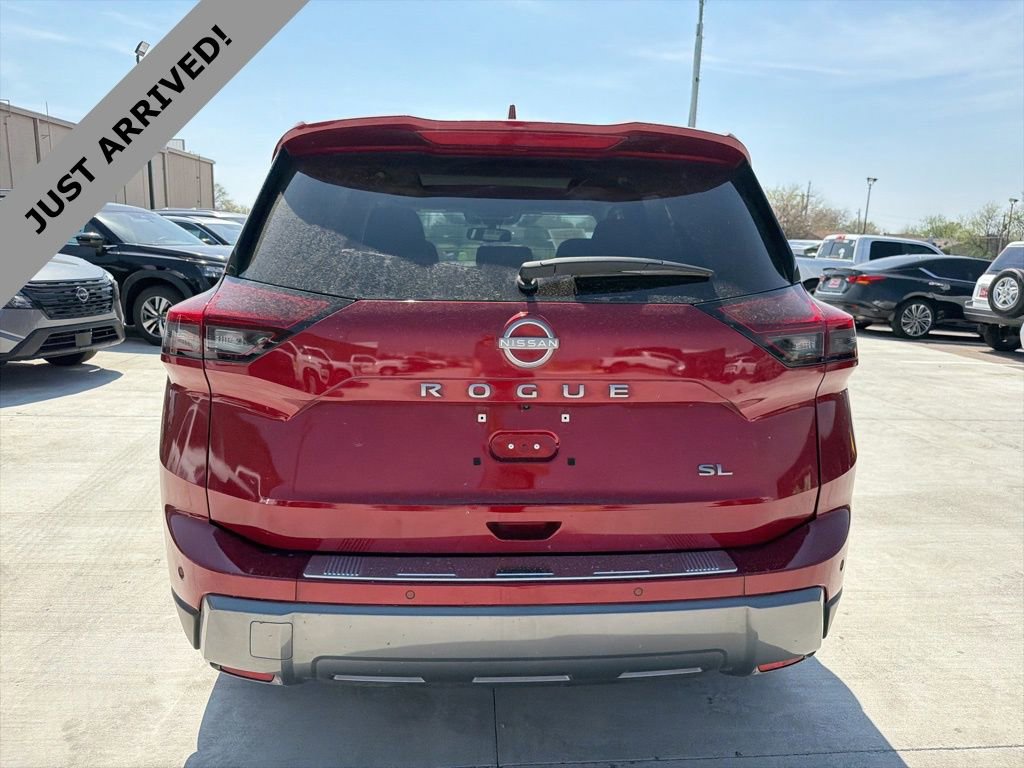 Certified 2024 Nissan Rogue SL w/ SL Premium Package image 6