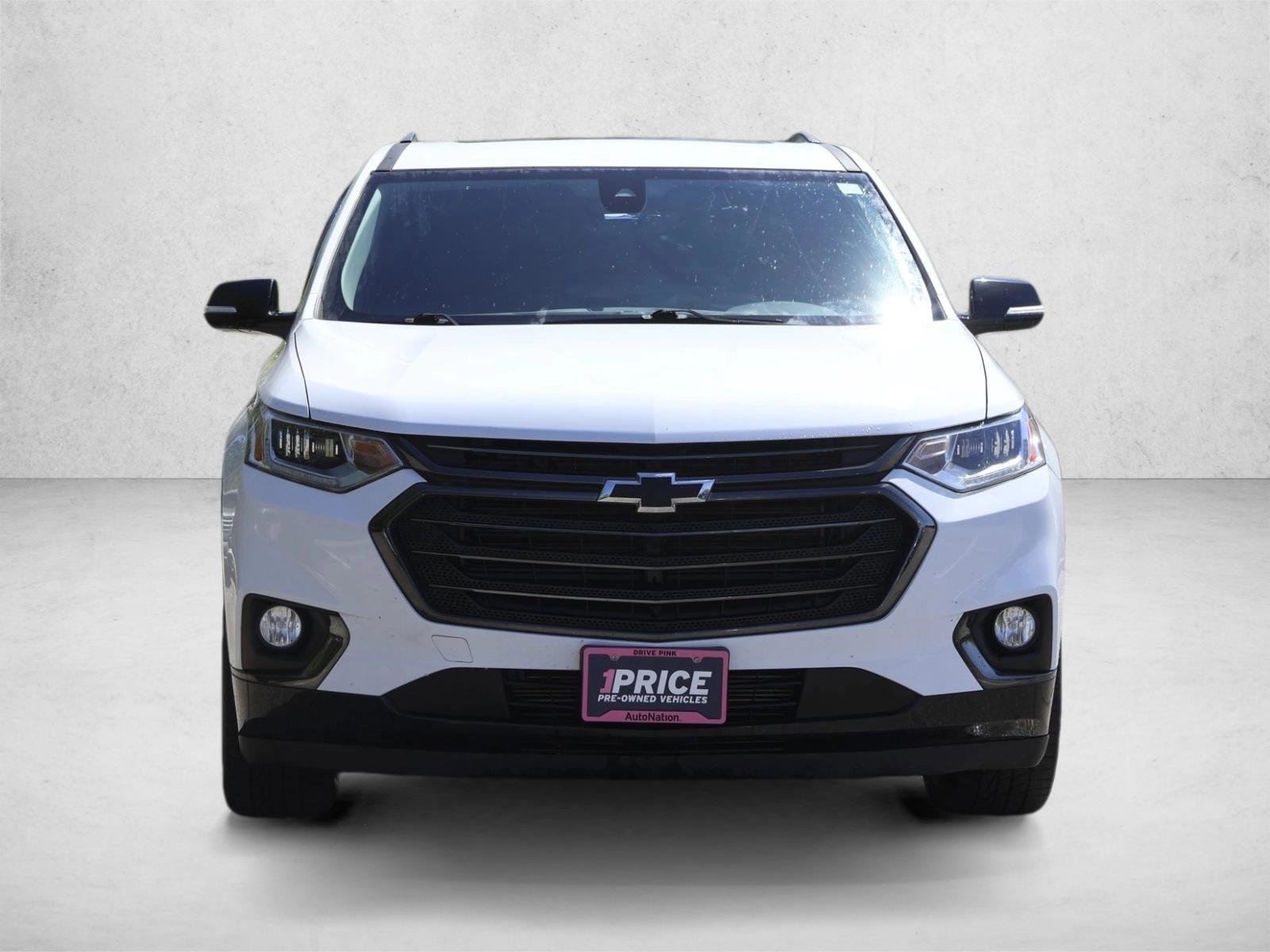 Used 2018 Chevrolet Traverse Premier w/ Redline Edition AWD/4WD image 2