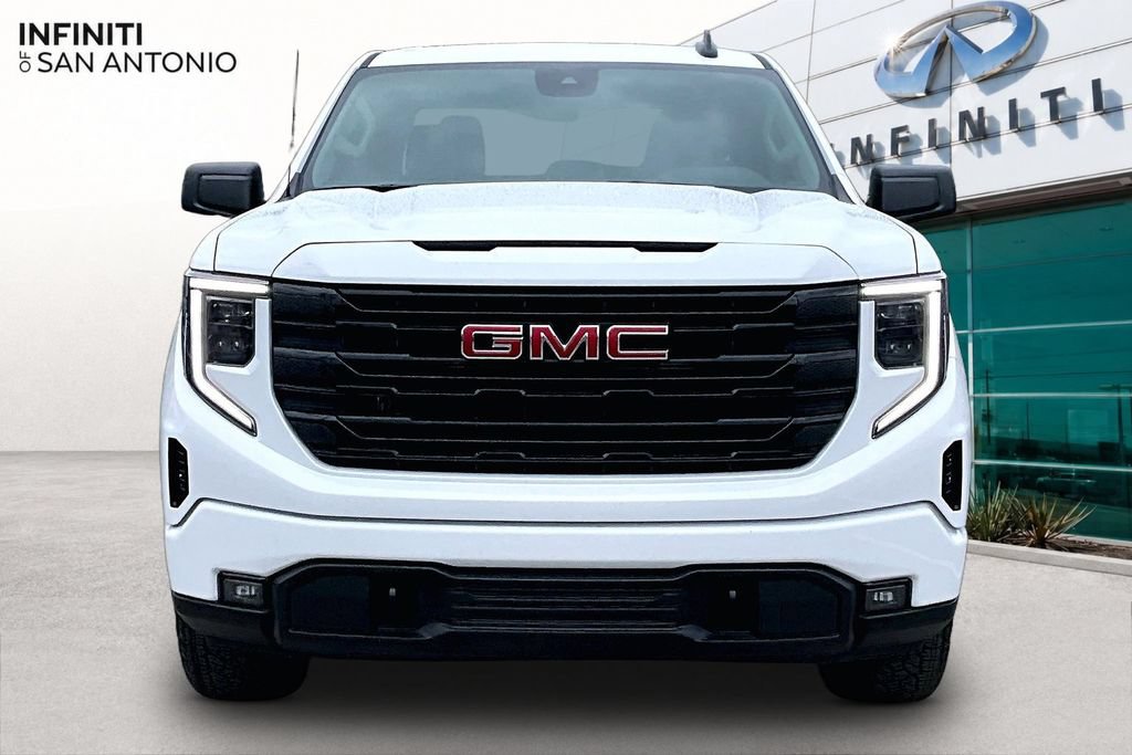 Used 2025 GMC Sierra 1500 Elevation w/ X31 Off-Road Package AWD/4WD image 4