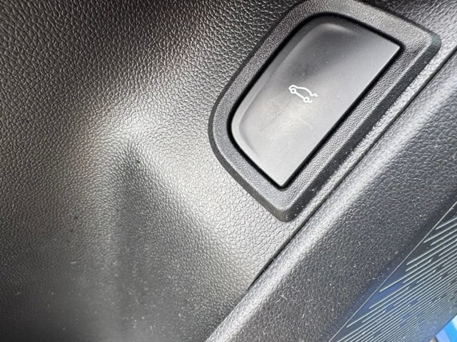 Used 2025 Chevrolet Equinox RS AWD/4WD image 23