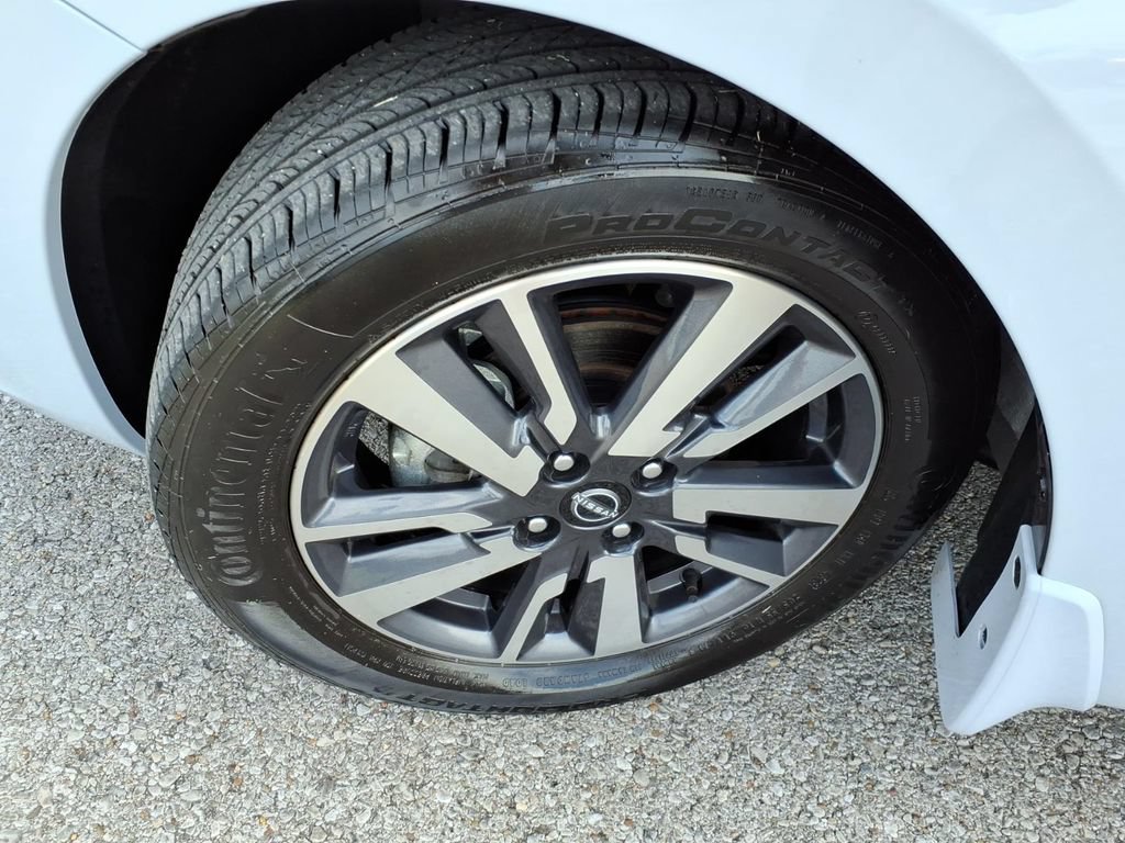 Certified 2024 Nissan Versa SV w/ Trunk Package FWD image 19