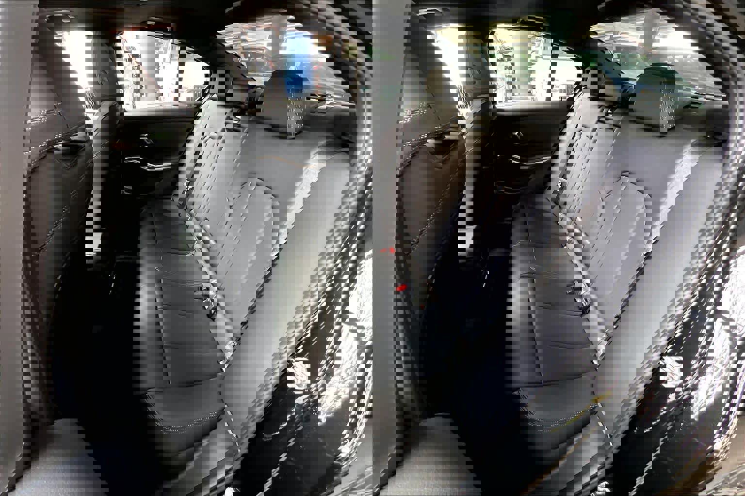 Certified 2025 BMW 330i Sedan image 19