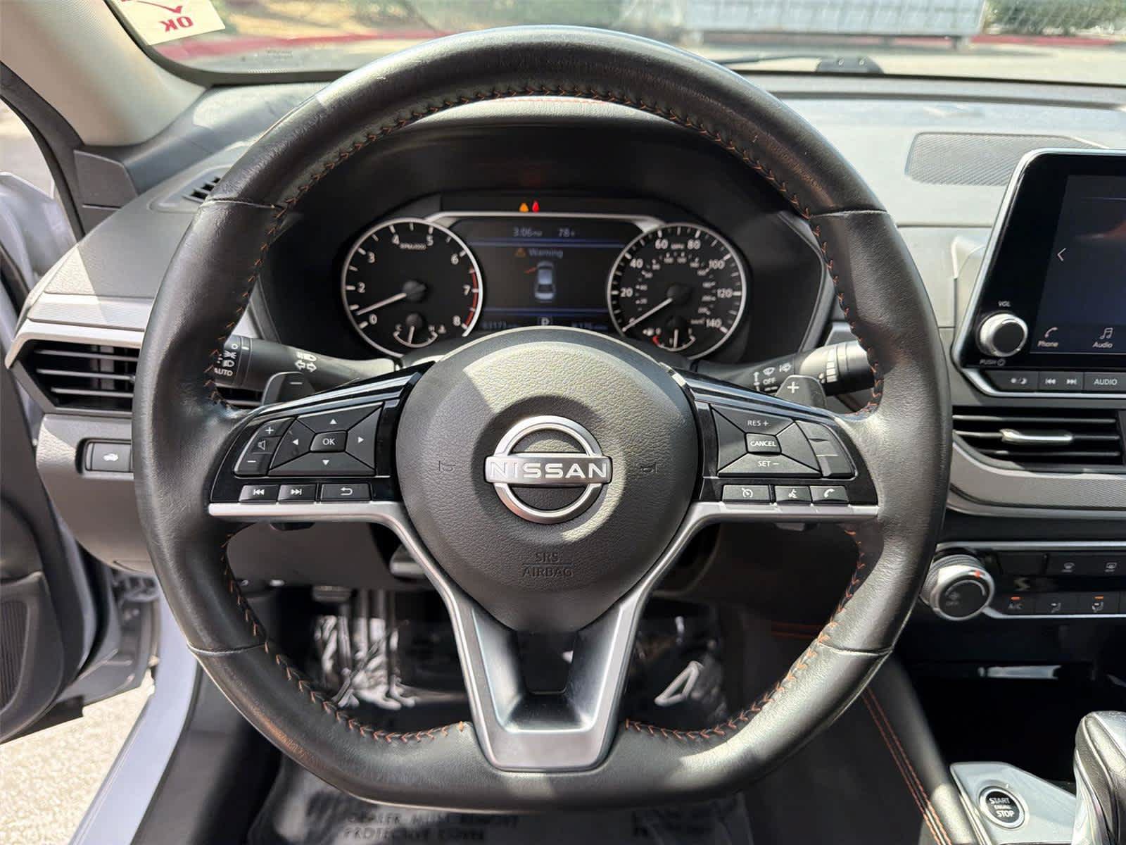 Used 2024 Nissan Altima 2.5 SR FWD image 16