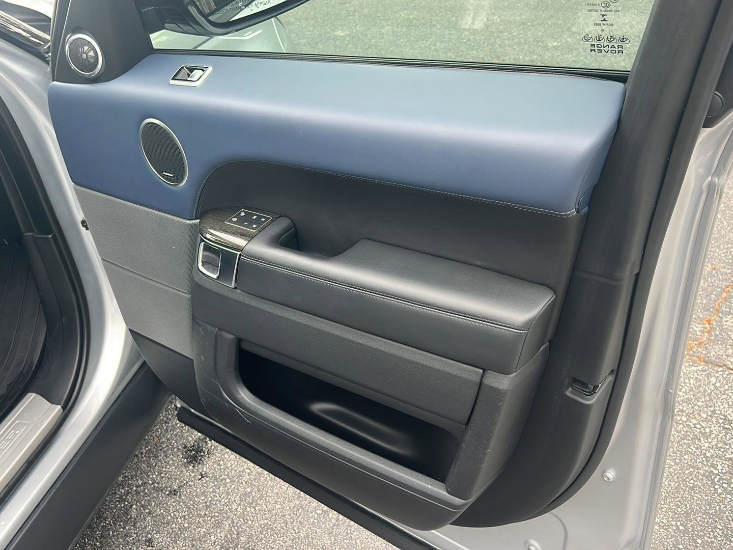 Used 2020 Land Rover Range Rover Sport HSE Dynamic image 15