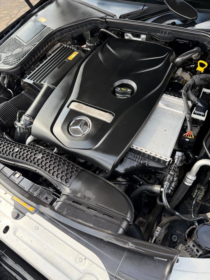 Used 2016 Mercedes-Benz C 300 4MATIC Sedan image 52