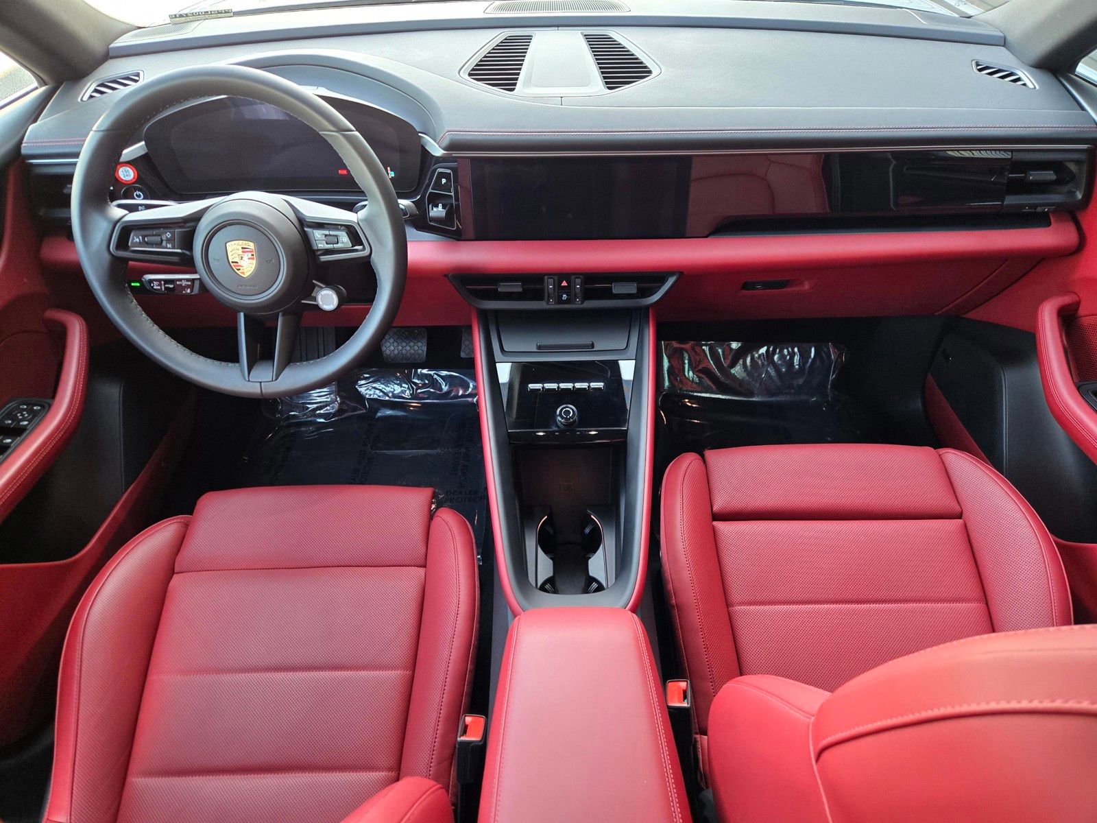 Certified 2025 Porsche Macan 4 Electric AWD/4WD image 13