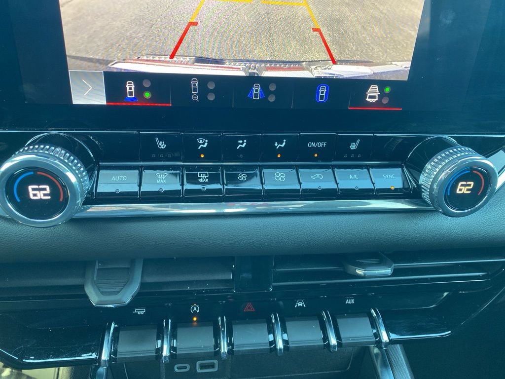 Used 2024 GMC Canyon Elevation w/ Convenience Package image 23