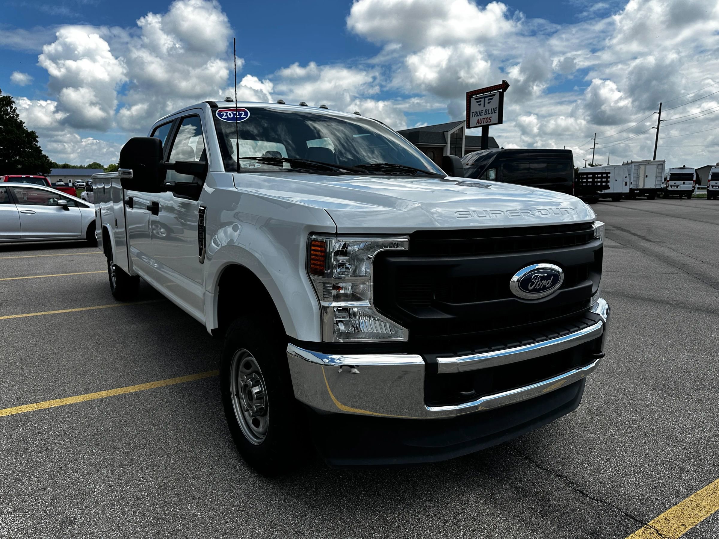 Used 2022 Ford F250 XL w/ Power Equipment Group image 16