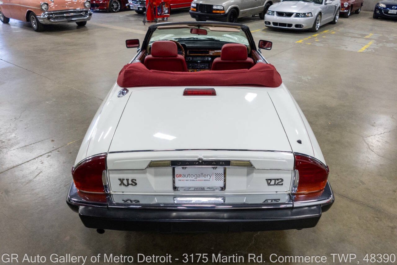 Used 1989 Jaguar XJS V12 Convertible RWD image 6