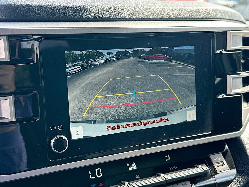 Used 2025 Toyota Tundra SR5 AWD/4WD image 13