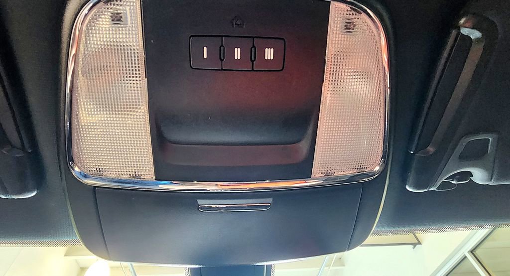 Used 2019 Dodge Charger R/T w/ Driver Confidence Group image 39