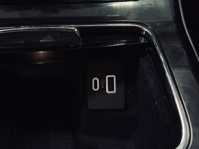 Used 2022 Lincoln Nautilus Reserve image 34