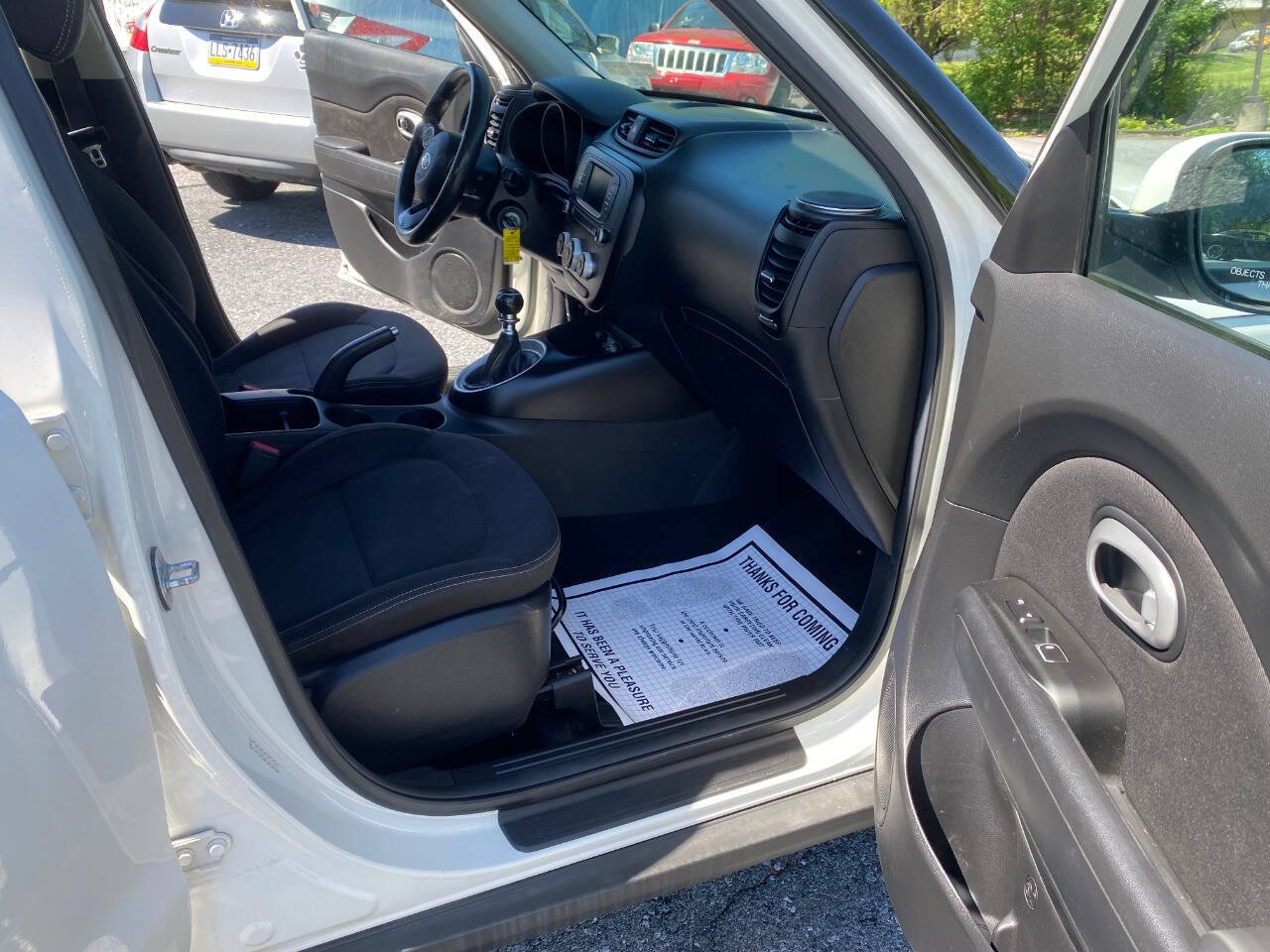 Used 2017 Kia Soul FWD image 16