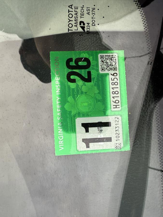 Used 2011 Toyota Avalon Limited FWD image 41