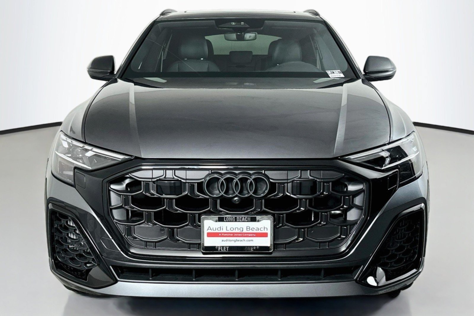 New 2027 Audi Q8 Premium Plus AWD/4WD image 2