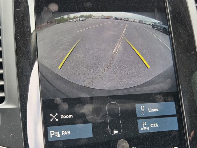 Used 2022 Volvo XC90 T5 Momentum image 22