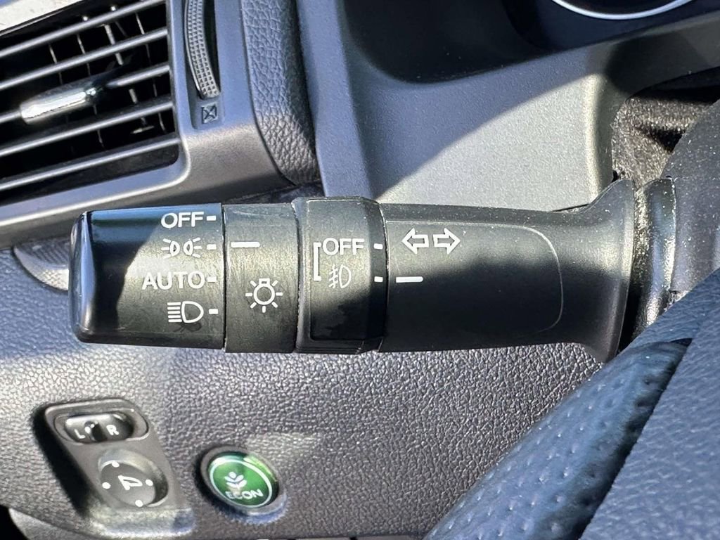 Used 2022 Honda Pilot TrailSport image 32