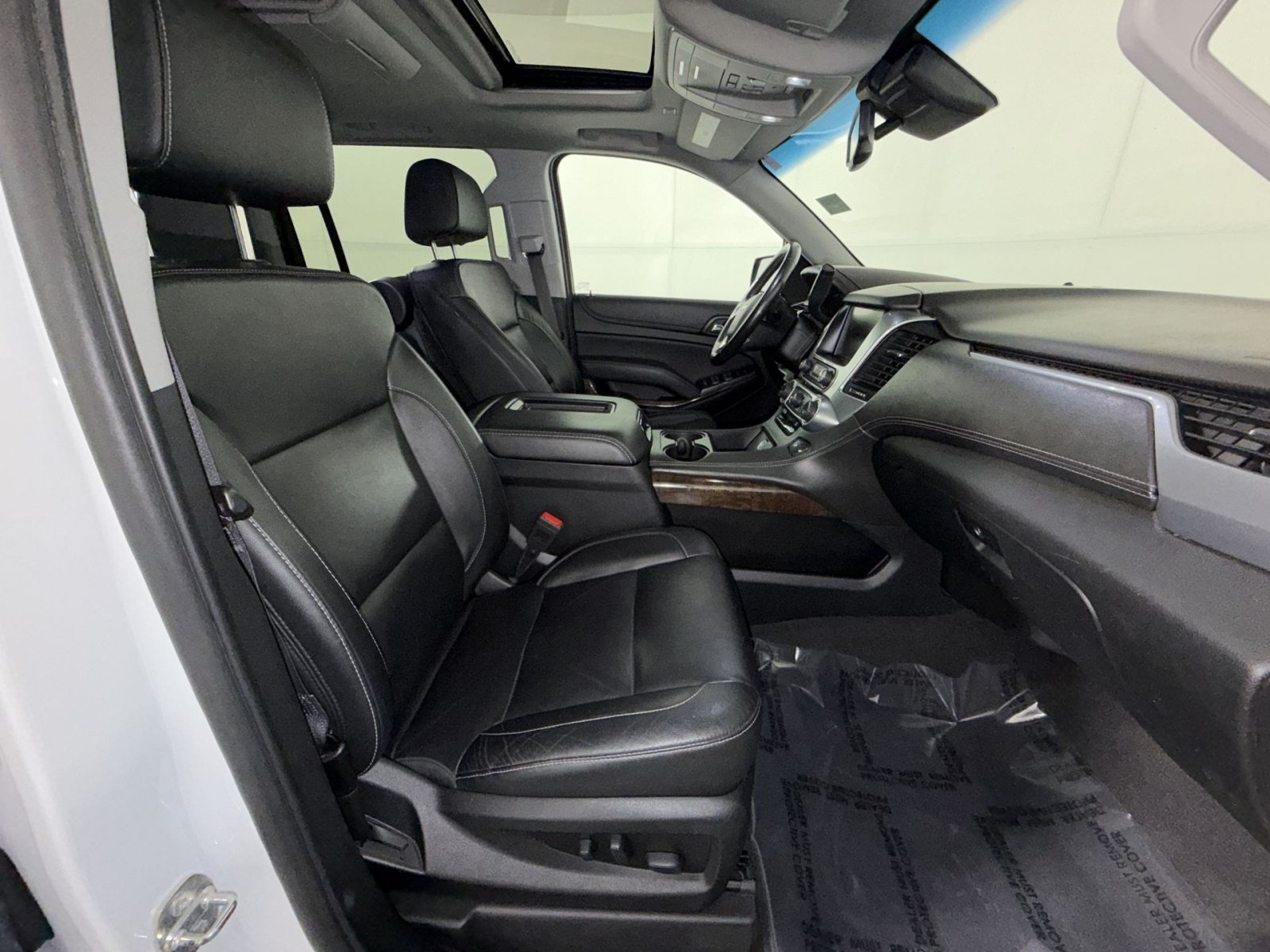 Used 2020 Chevrolet Suburban LT AWD/4WD image 27