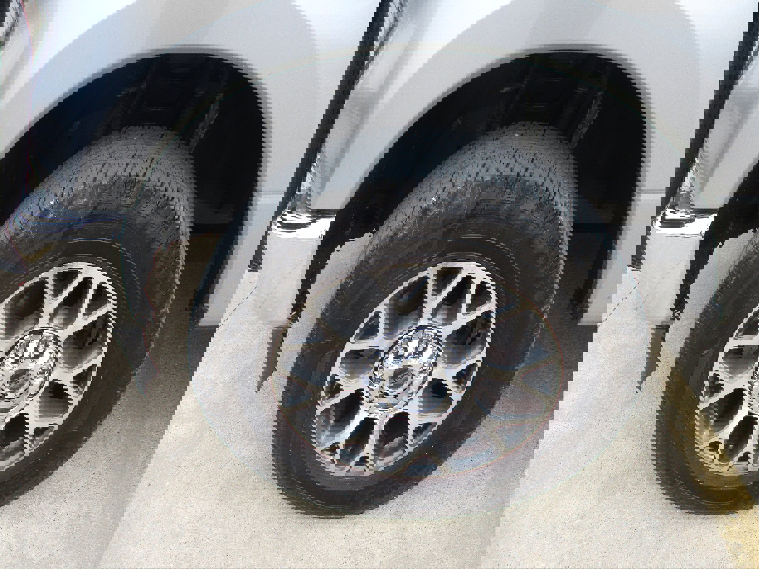 Used 2022 Ford F350 Lariat w/ Lariat Ultimate Package image 3