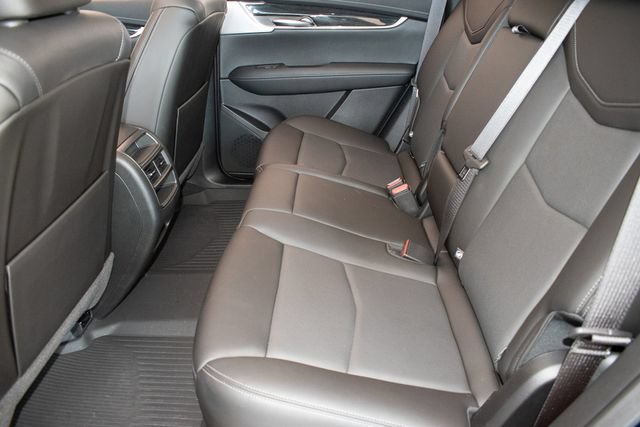 Used 2021 Cadillac XT5 Premium Luxury AWD/4WD image 17