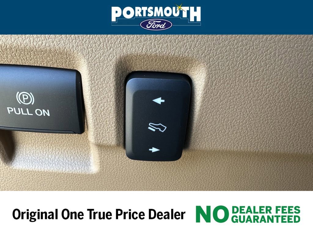 New 2025 Ford F350 Lariat w/ Lariat Ultimate Package image 26