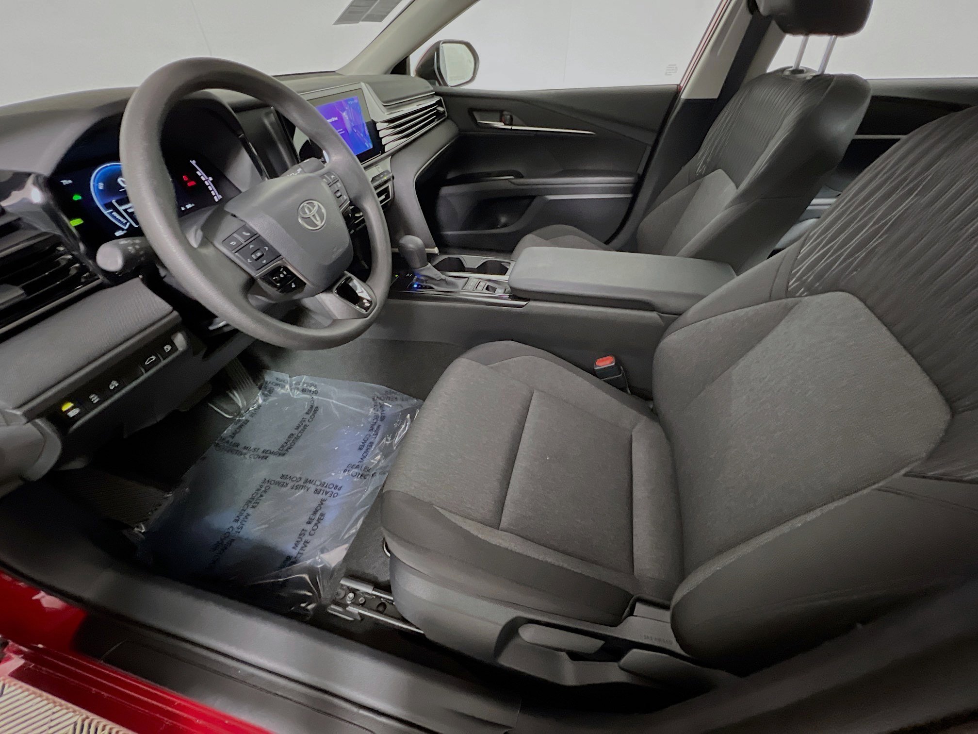 Used 2026 Toyota Camry LE image 15