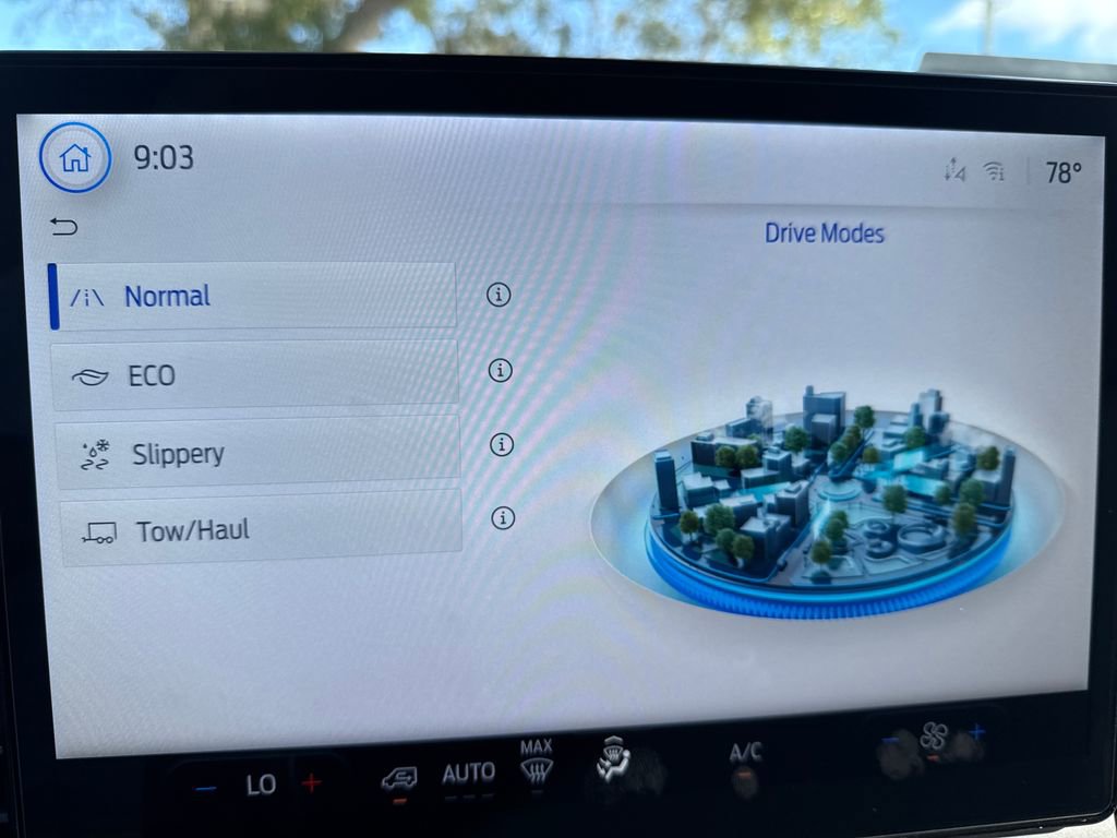 New 2026 Ford Transit 250 148 Medium Roof w/ Load Area Protection Package image 27