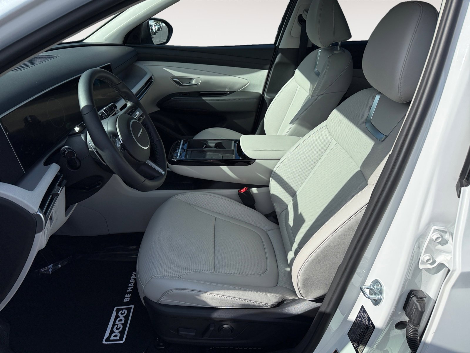 Certified 2026 Hyundai Tucson Limited image 10