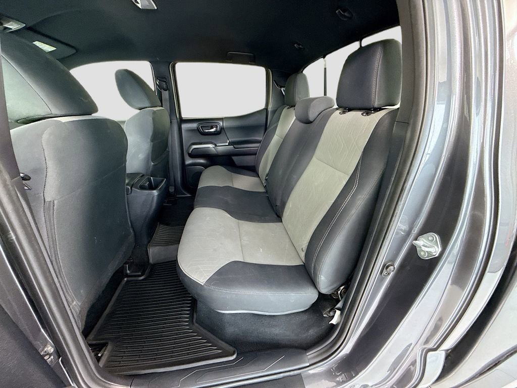Used 2021 Toyota Tacoma TRD Sport w/ Technology Package RWD image 21