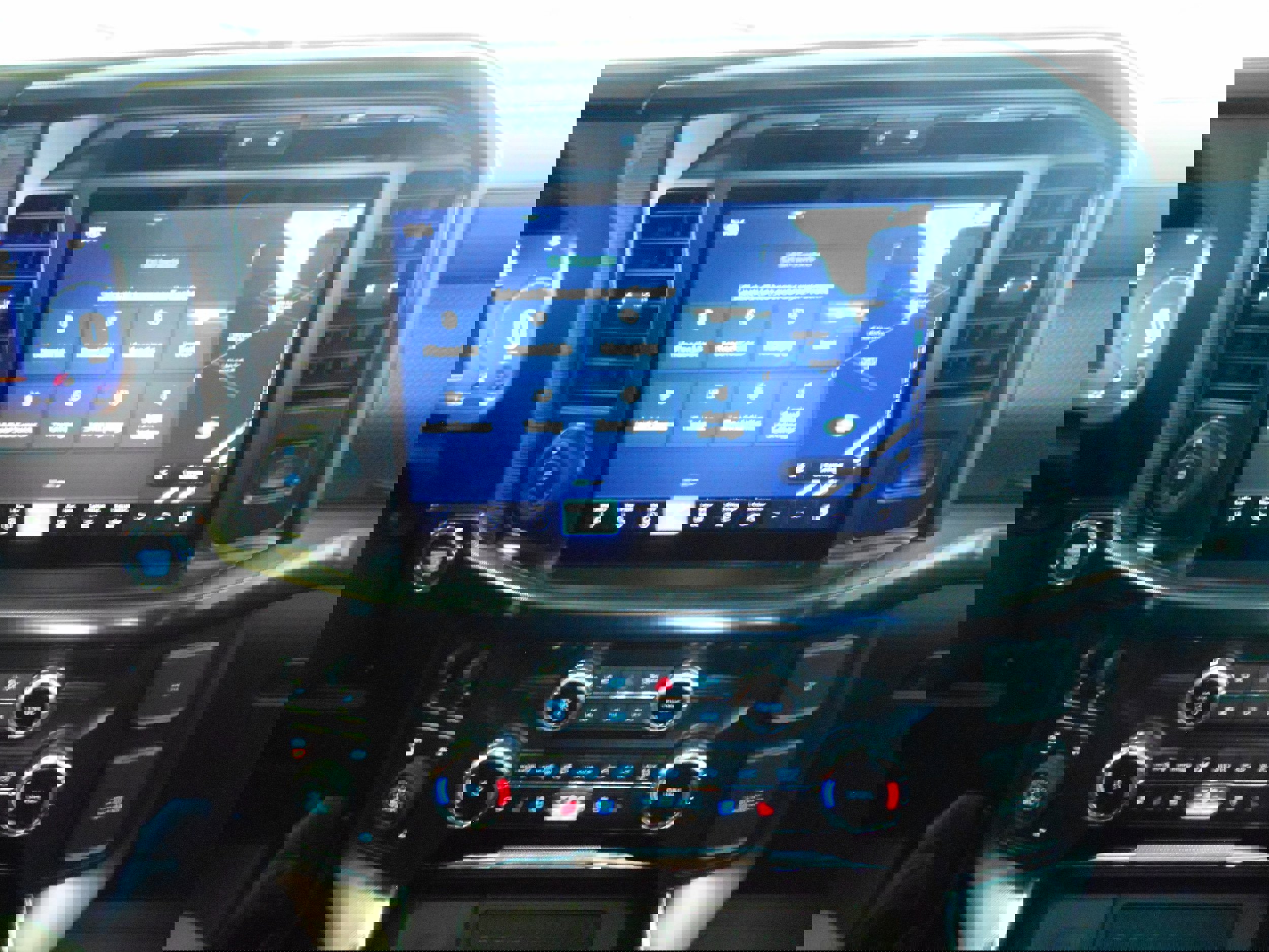 Used 2025 Ford F150 Raptor w/ Equipment Group 803A Raptor R image 17