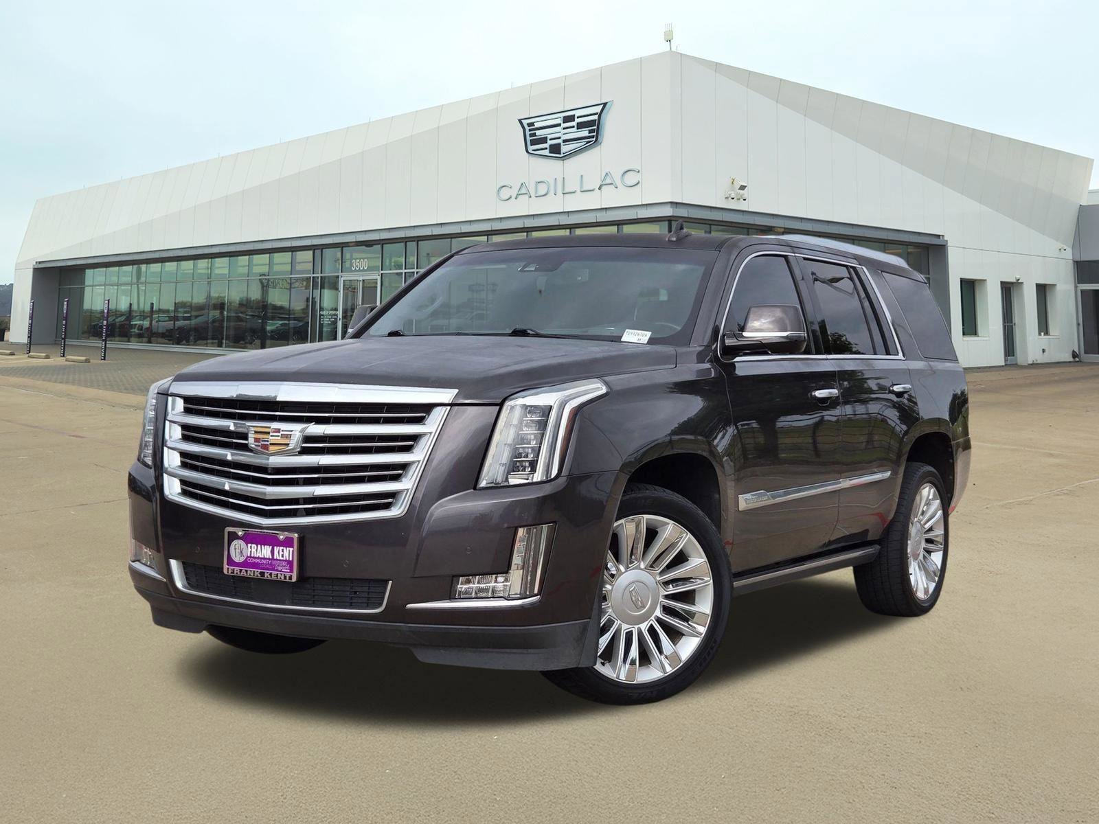 Used 2016 Cadillac Escalade Platinum AWD/4WD image 1
