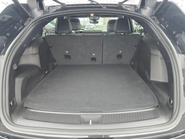 Used 2024 Jeep Wagoneer S image 17