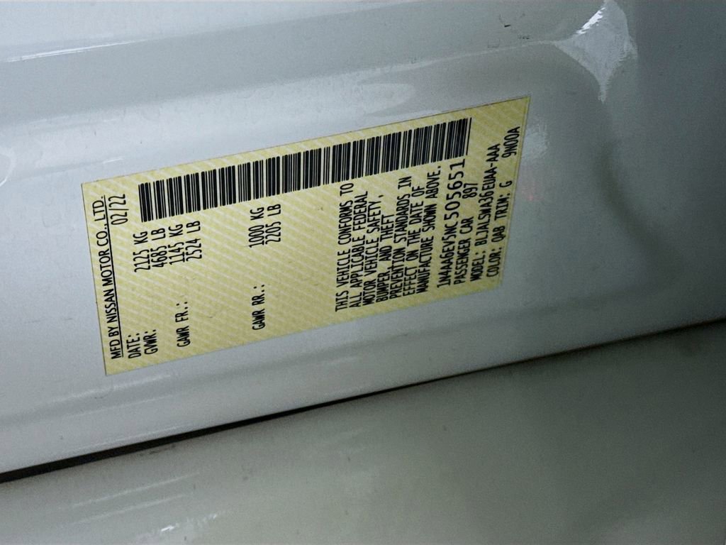Used 2022 Nissan Maxima SR w/ Sport Mat Group FWD image 35