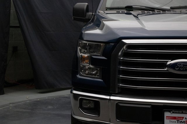 Used 2017 Ford F150 XLT w/ Equipment Group 302A Luxury image 5