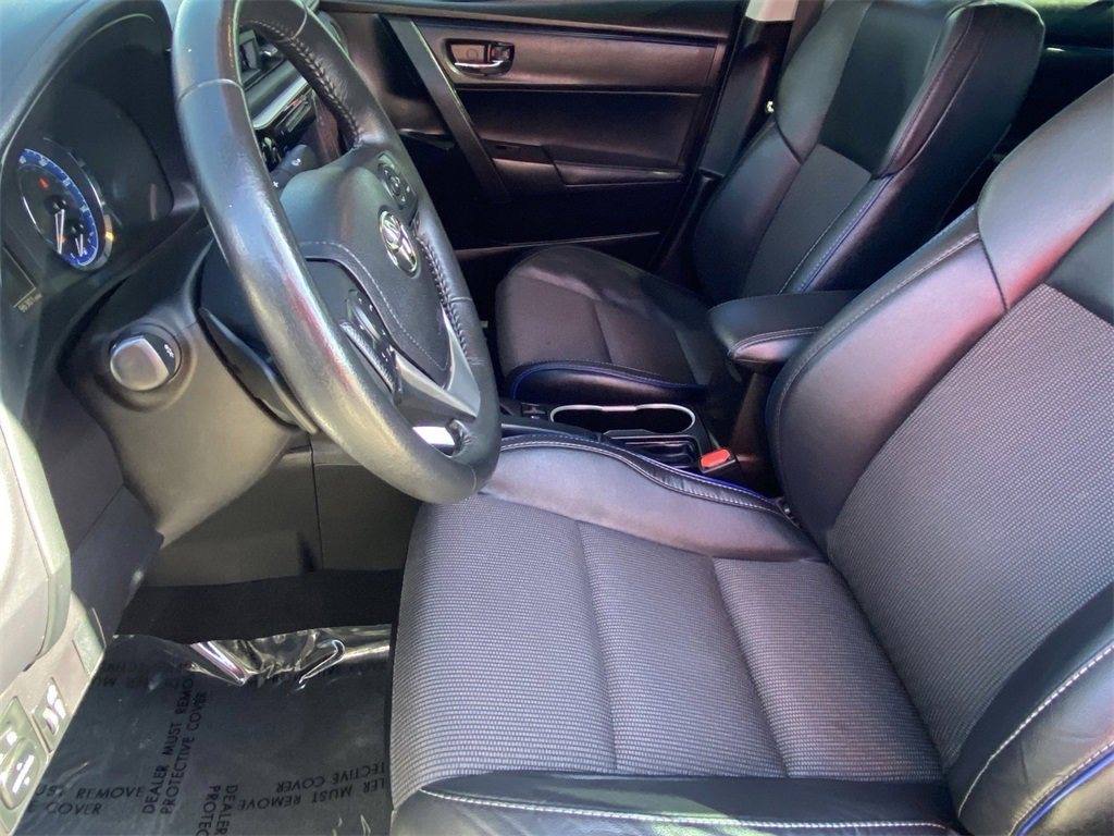 Certified 2017 Toyota Corolla SE image 20