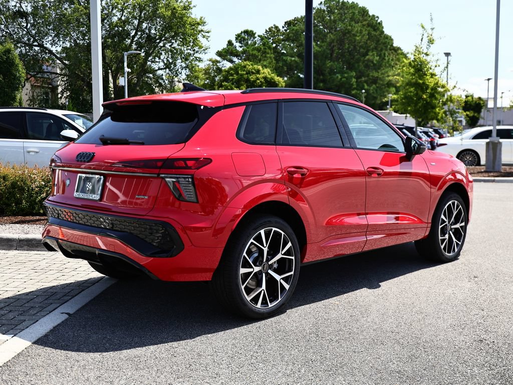 New 2026 Audi Q3 quattro 2.0T AWD/4WD image 7