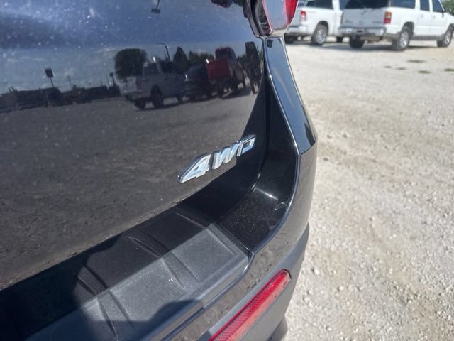 Used 2025 Ford Explorer ST-Line w/ ST-Line Street Pack AWD/4WD image 11